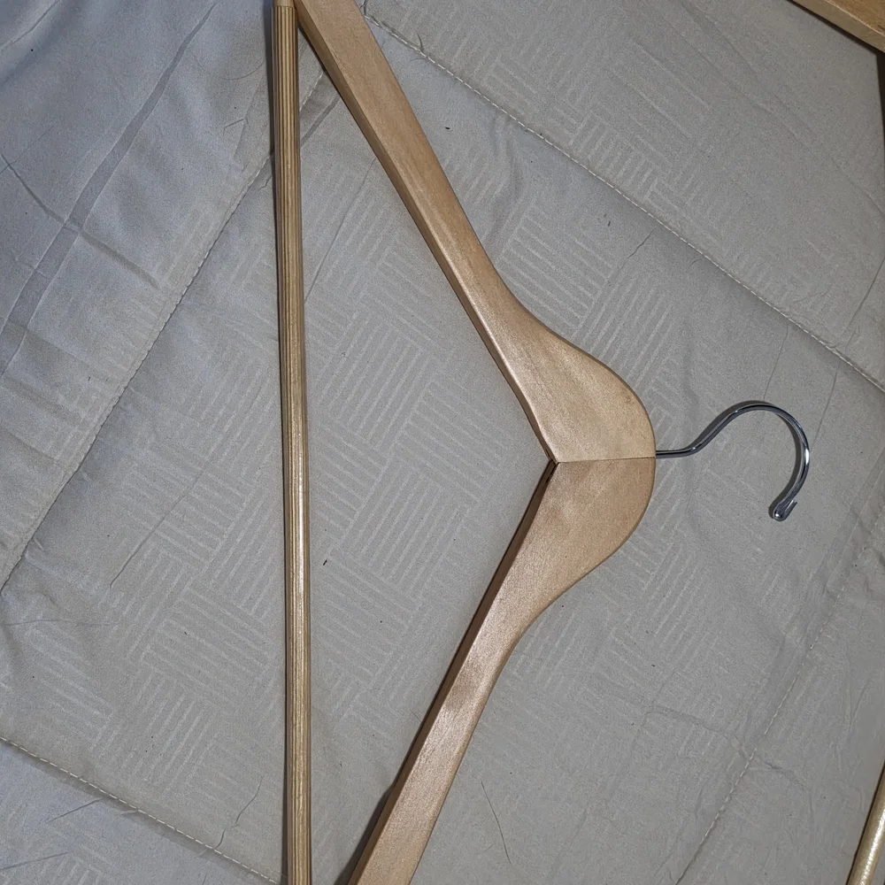 Set of Wooden Clothing Hangers - Natural Wood 15